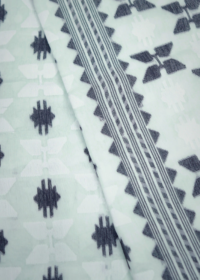 Green Tant Jamdani Saree Without Blouse Piece