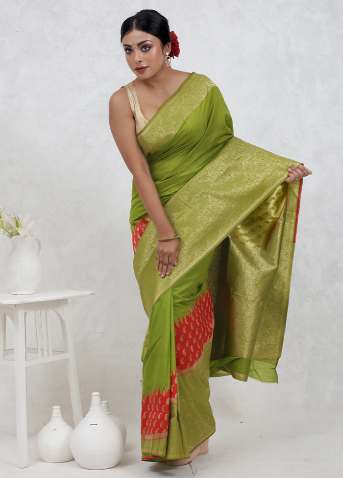 Green Dupion Silk Saree With Blouse Piece