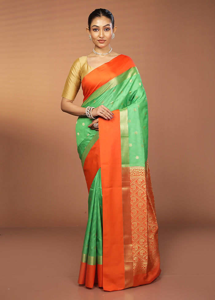 Green Kanjivaram Silk Saree With Blouse Piece