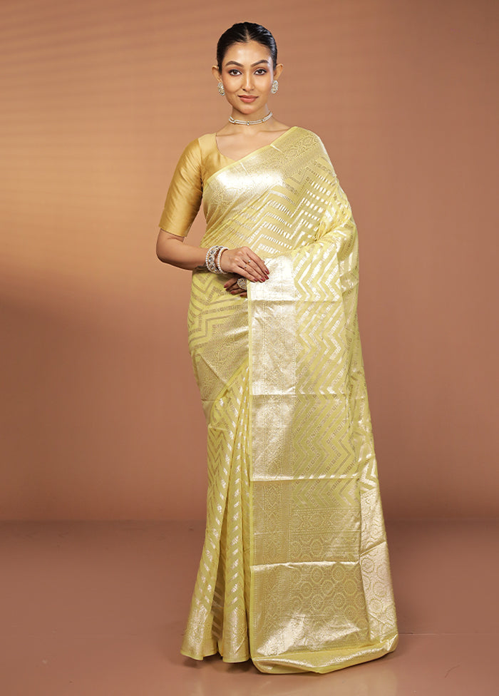 Yellow Pure Cotton Saree With Blouse Piece