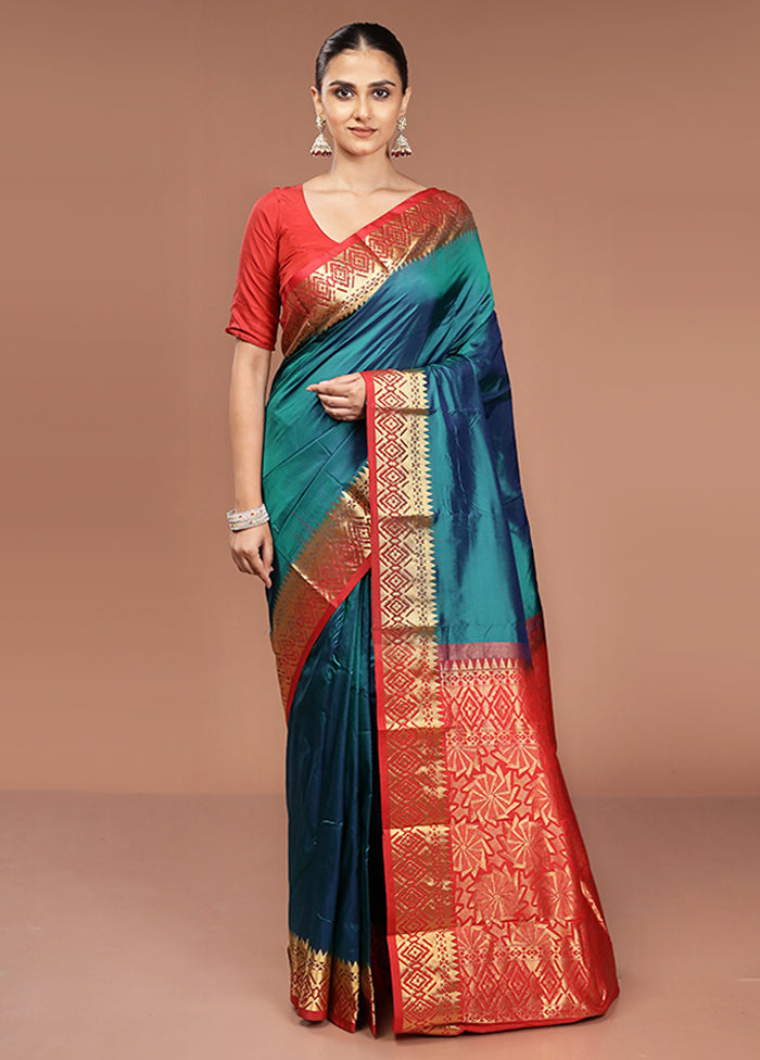 Blue Handloom Kanjivaram Pure Silk Saree With Blouse Piece