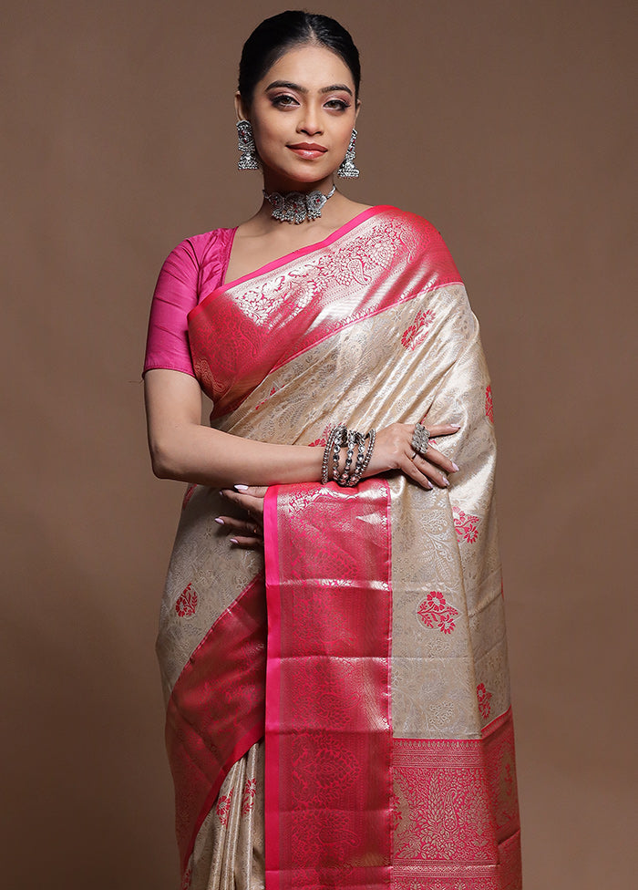 Gold Kanjivaram Silk Saree With Blouse Piece