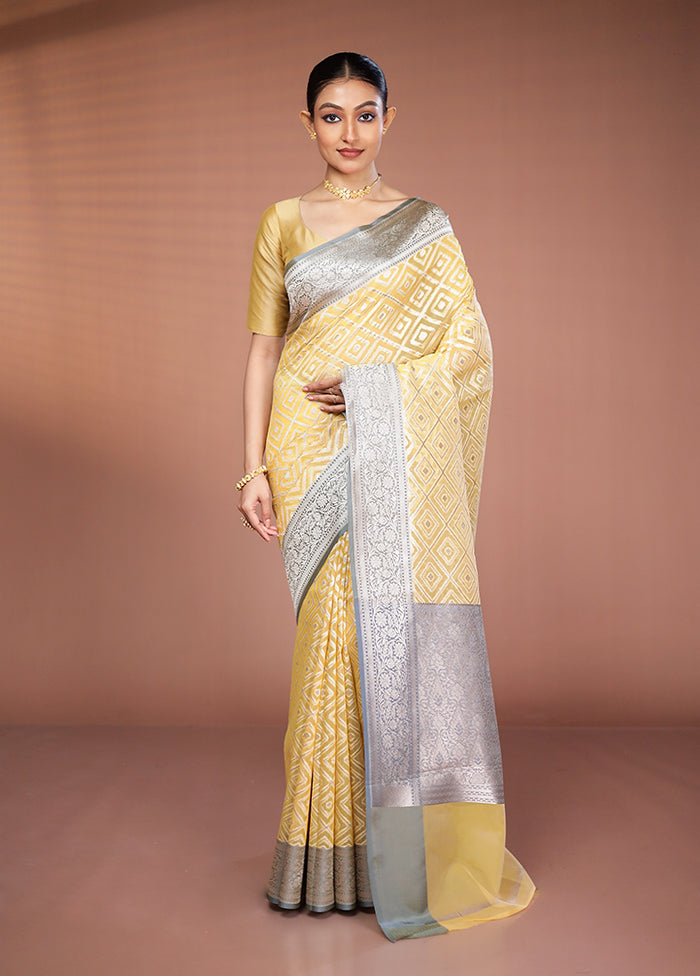 Yellow Kora Silk Saree With Blouse Piece