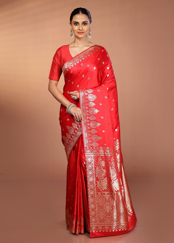 Red Banarasi Silk Saree With Blouse Piece