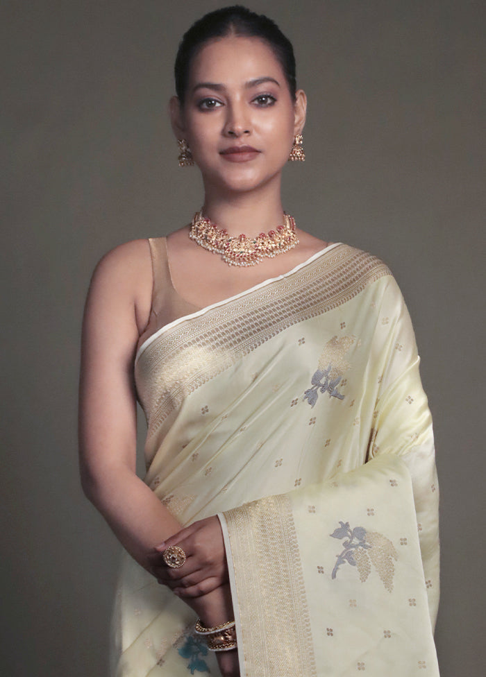 Cream Dupion Silk Saree With Blouse Piece