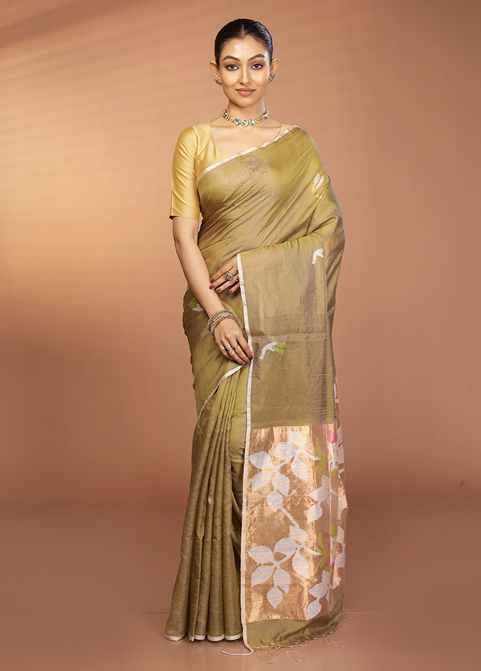Cream Handloom Matka Pure Silk Saree With Blouse Piece