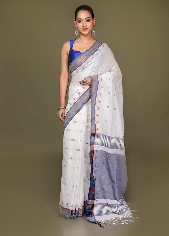 White Cotton Saree With Blouse Piece