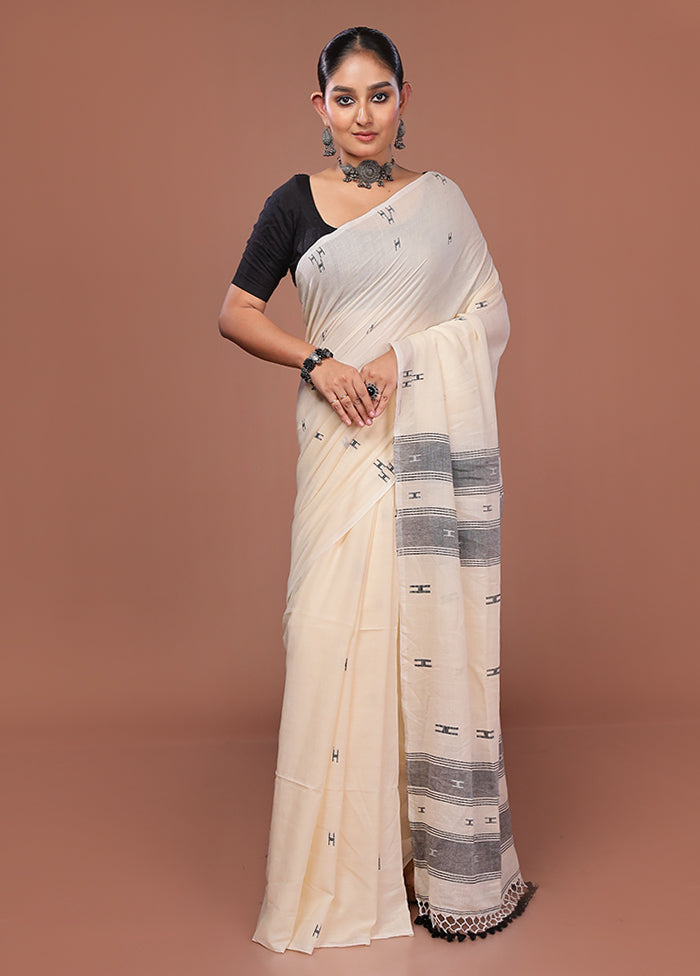 Cream Matka Silk Saree With Blouse Piece