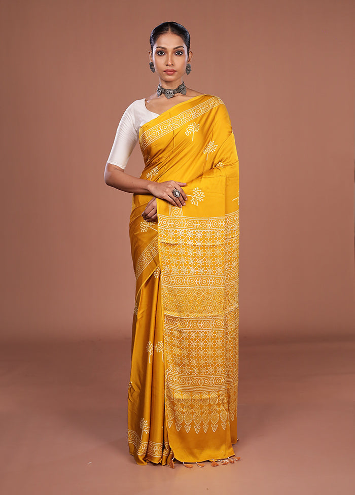 Yellow Printed Pure Silk Saree Without Blouse Piece