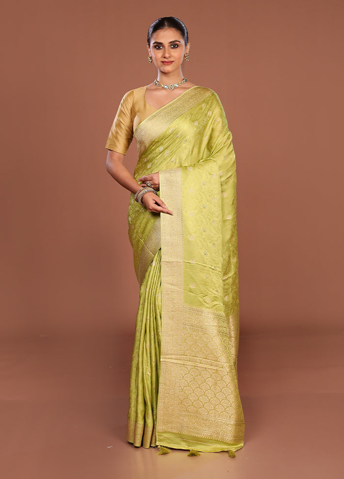 Green Dupion Silk Saree With Blouse Piece