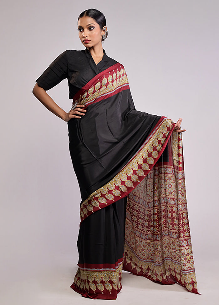 Black Printed Silk Saree With Blouse Piece