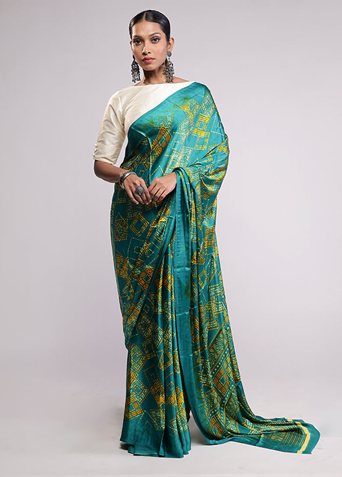 Green Printed Silk Saree Without Blouse Piece