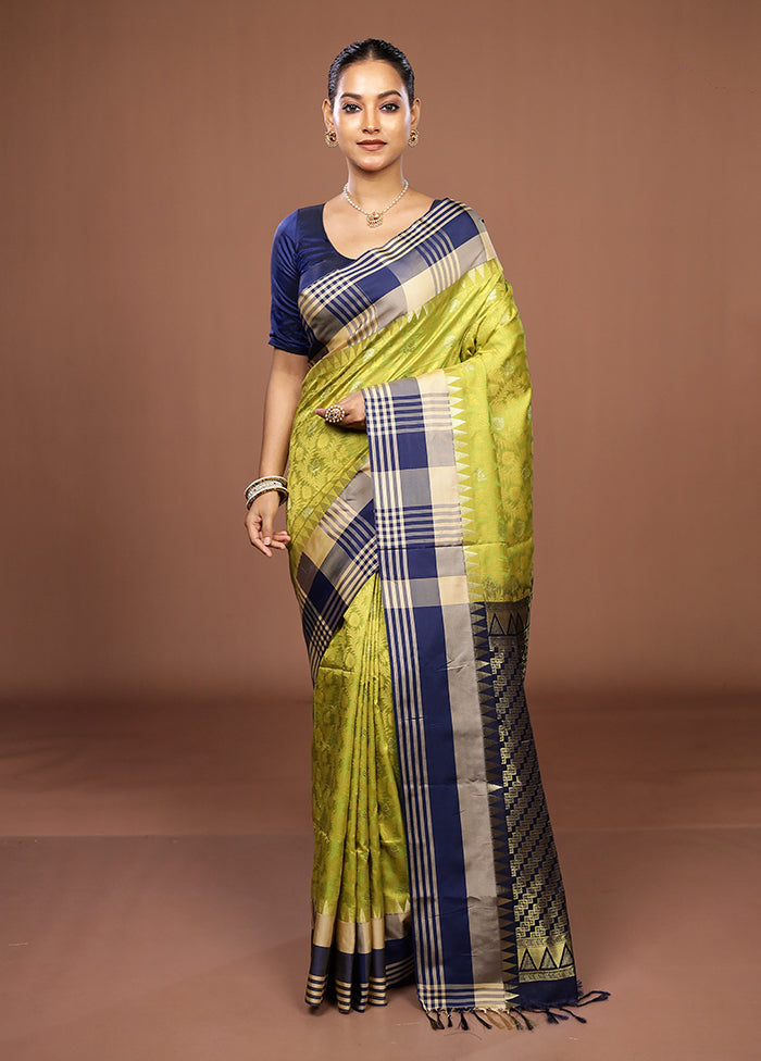 Green Kanjivaram Silk Saree With Blouse Piece