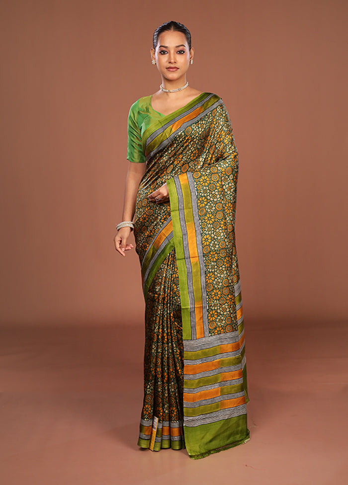 Green Printed Pure Silk Saree Without Blouse Piece