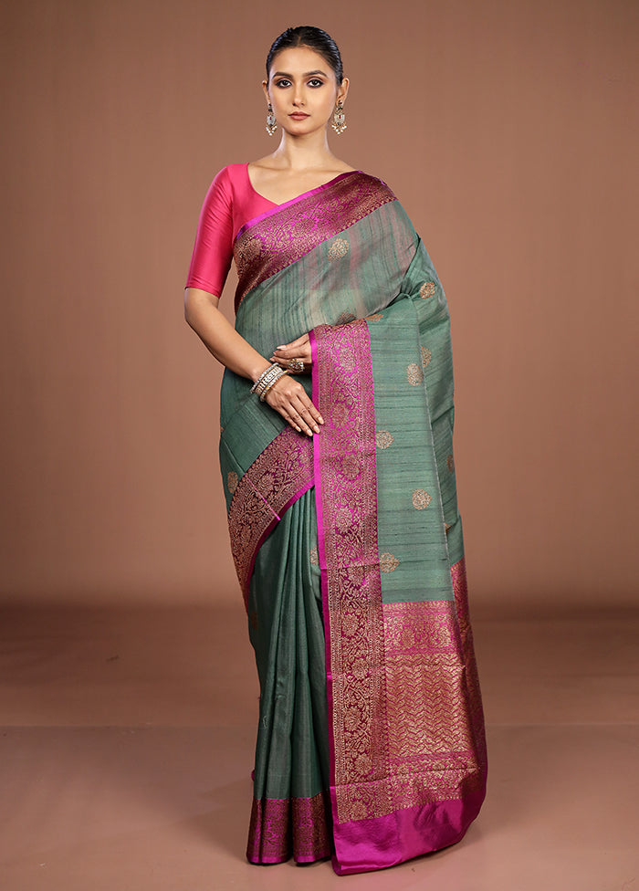 Green Handloom Tussar Pure Silk Saree With Blouse Piece