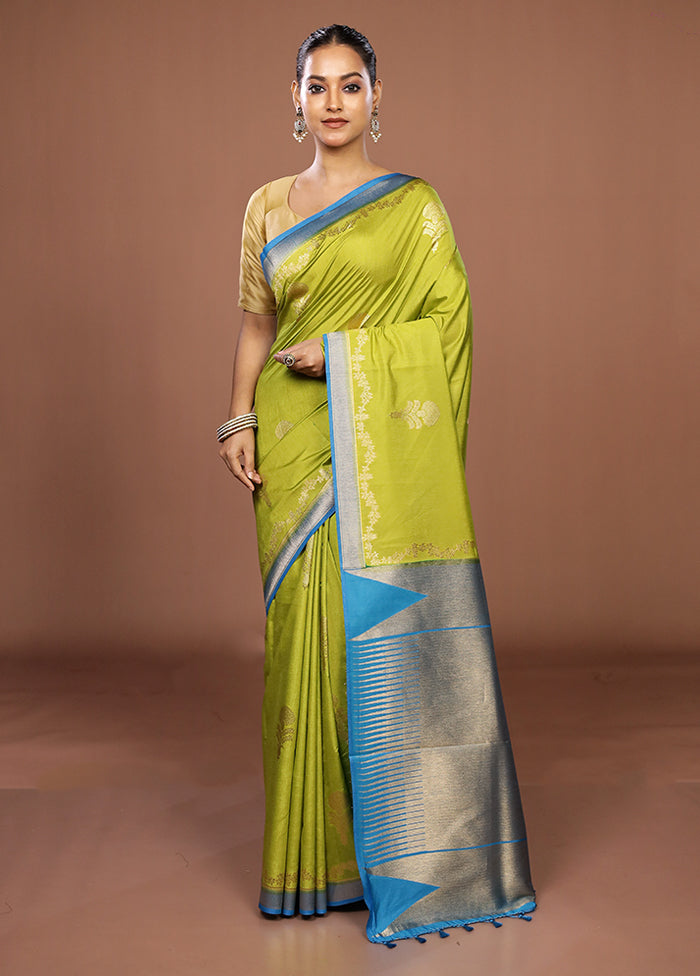 Green Dupion Silk Saree With Blouse Piece