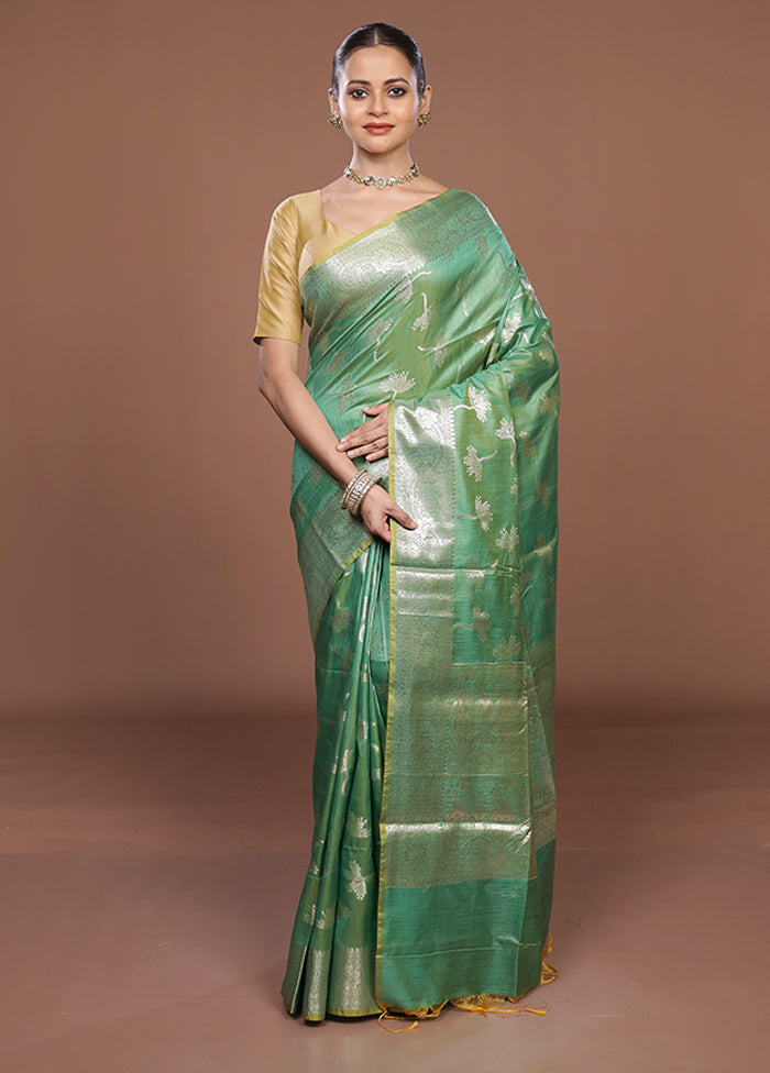 Green Dupion Silk Saree With Blouse Piece