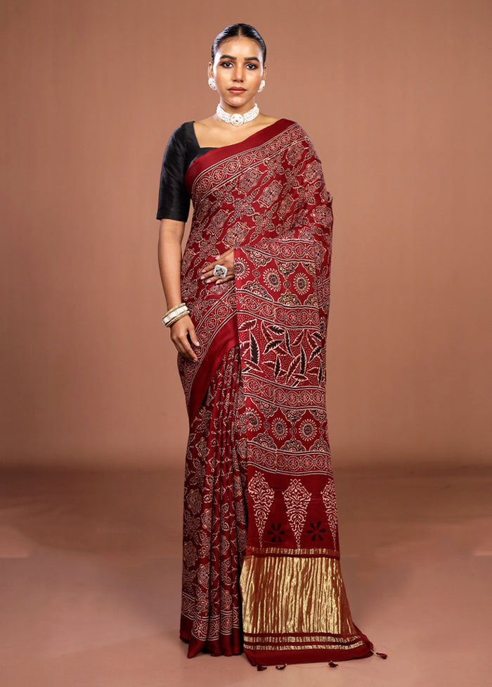 Maroon Printed Pure Silk Saree Without Blouse Piece