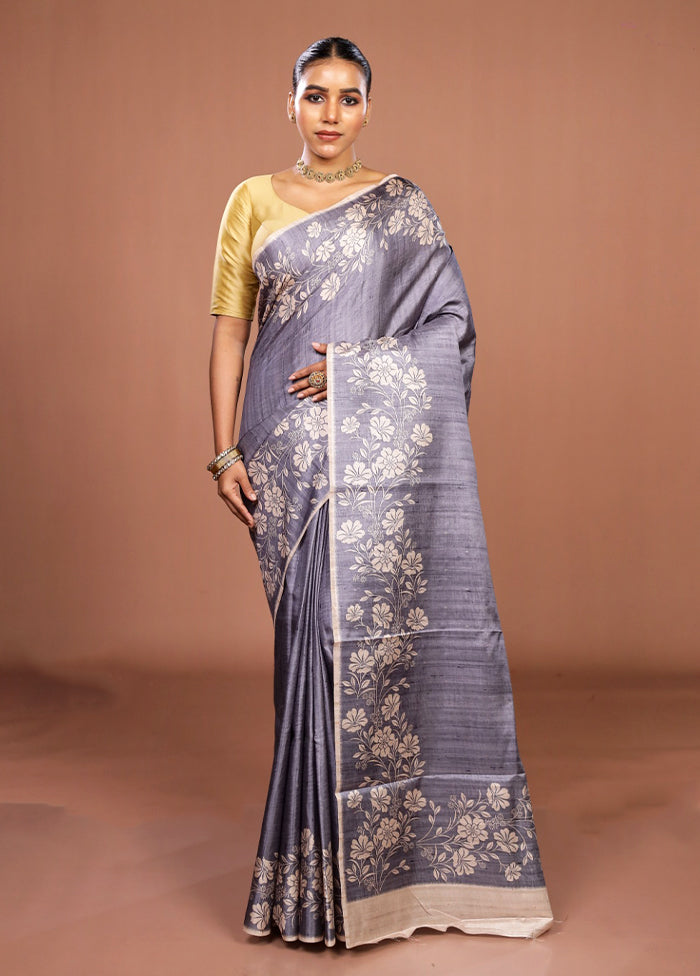 Grey Tussar Silk Saree With Blouse Piece