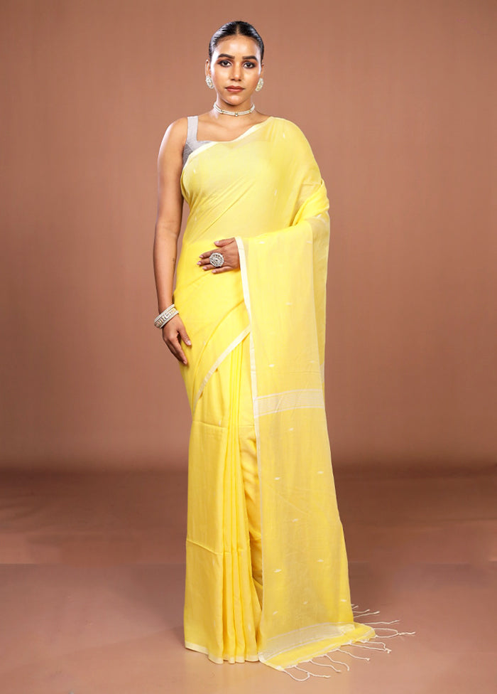 Yellow Matka Silk Saree With Blouse Piece