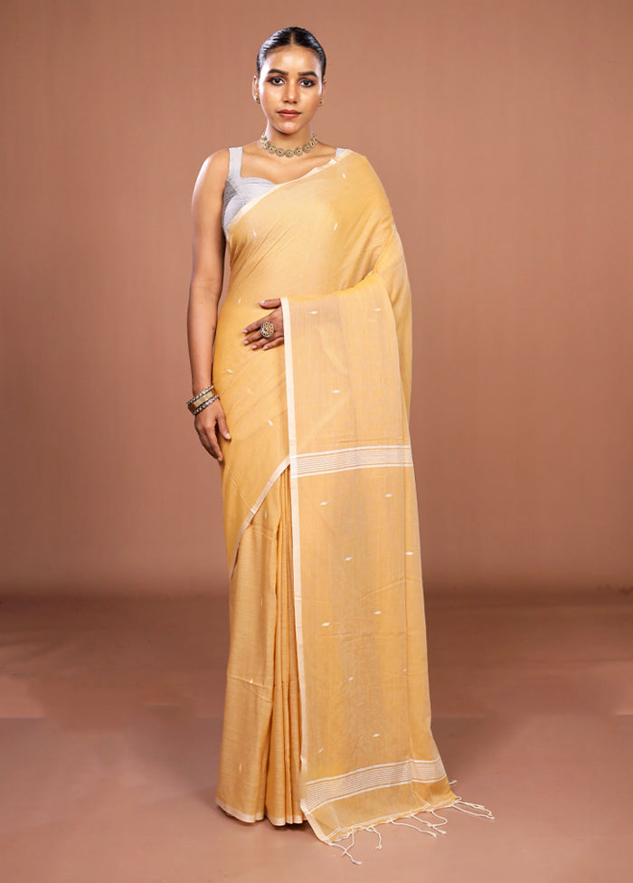 Yellow Matka Silk Saree With Blouse Piece