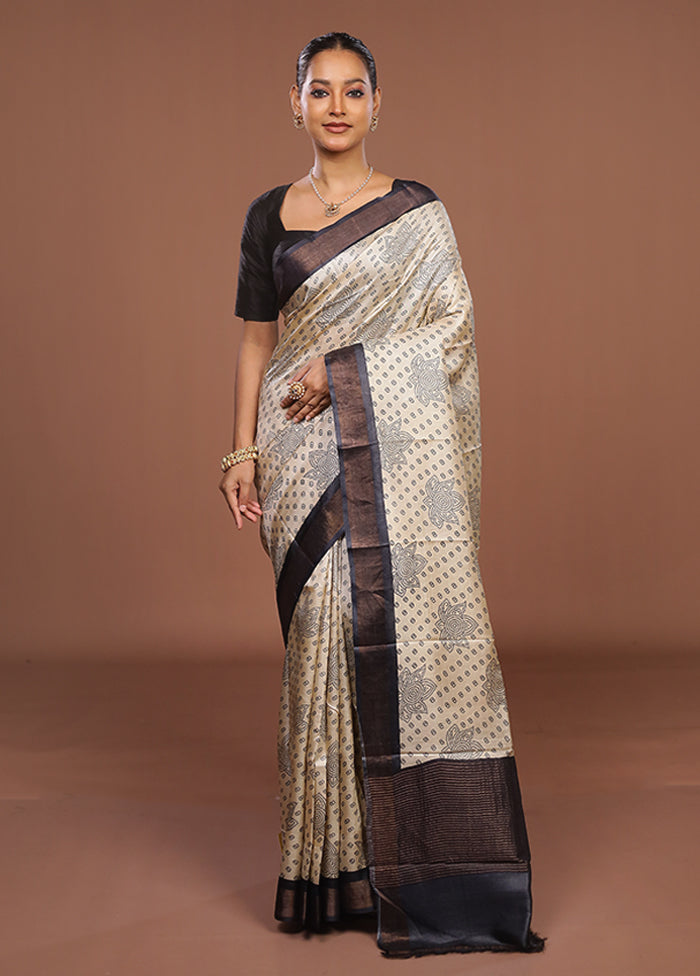 Cream Handloom Tussar Pure Silk Saree With Blouse Piece