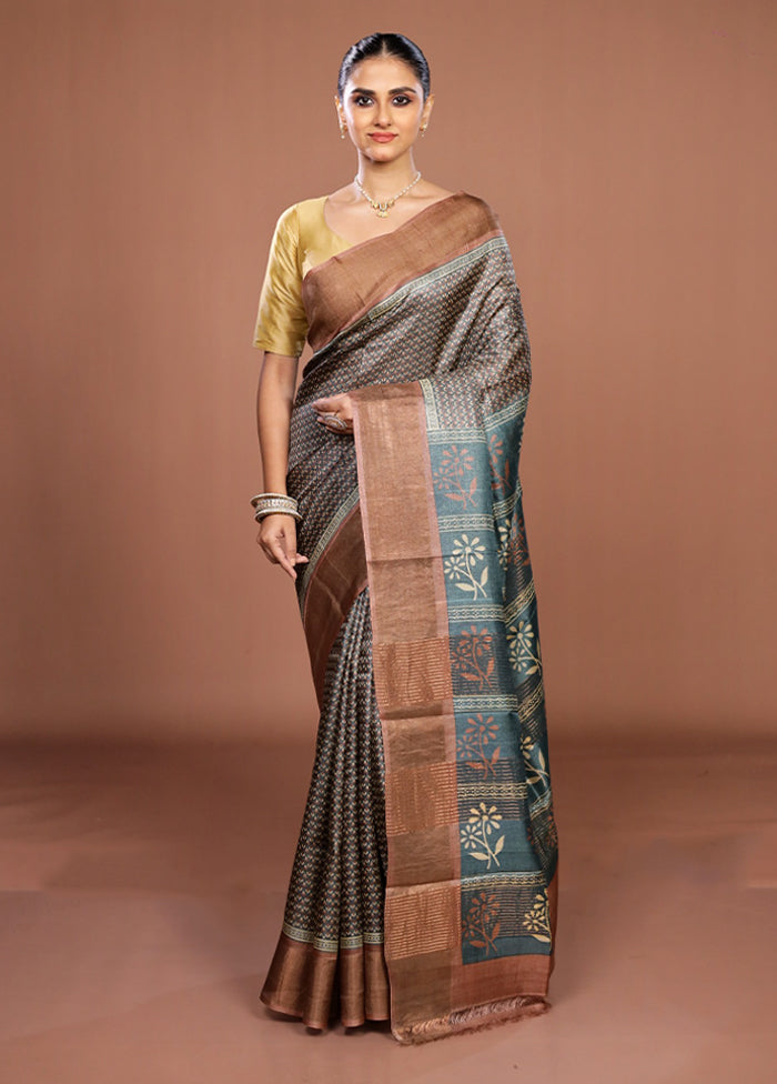 Green Handloom Tussar Pure Silk Saree With Blouse Piece