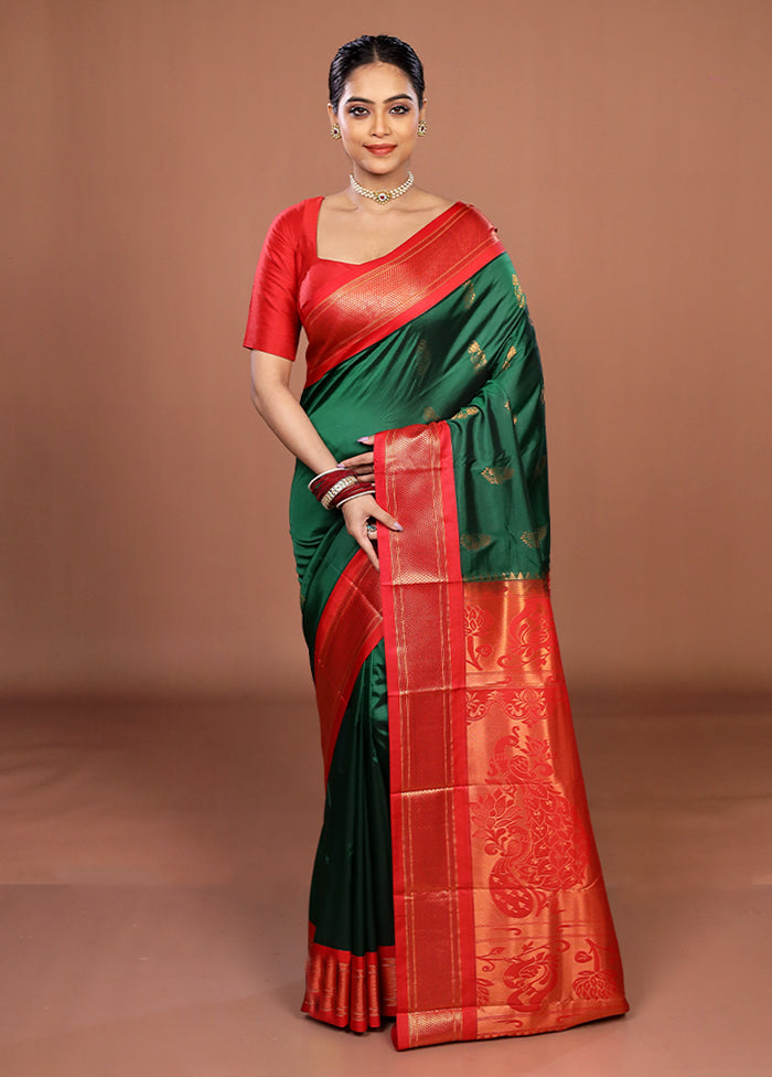Green Kanjivaram Silk Saree With Blouse Piece