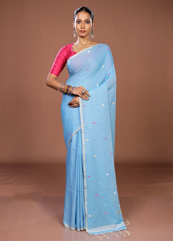 Blue Matka Silk Saree With Blouse Piece