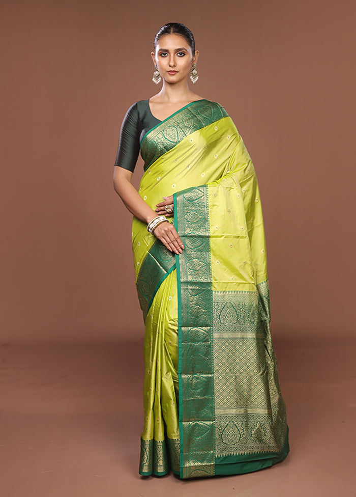 Green Kanjivaram Silk Saree With Blouse Piece
