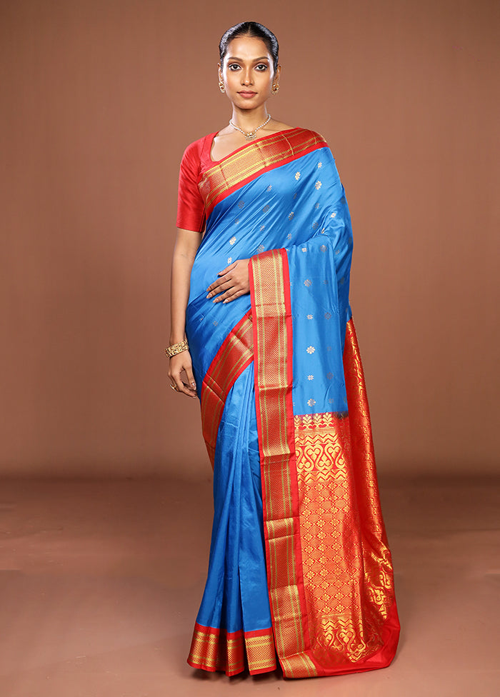 Blue Handloom Kanjivaram Pure Silk Saree With Blouse Piece