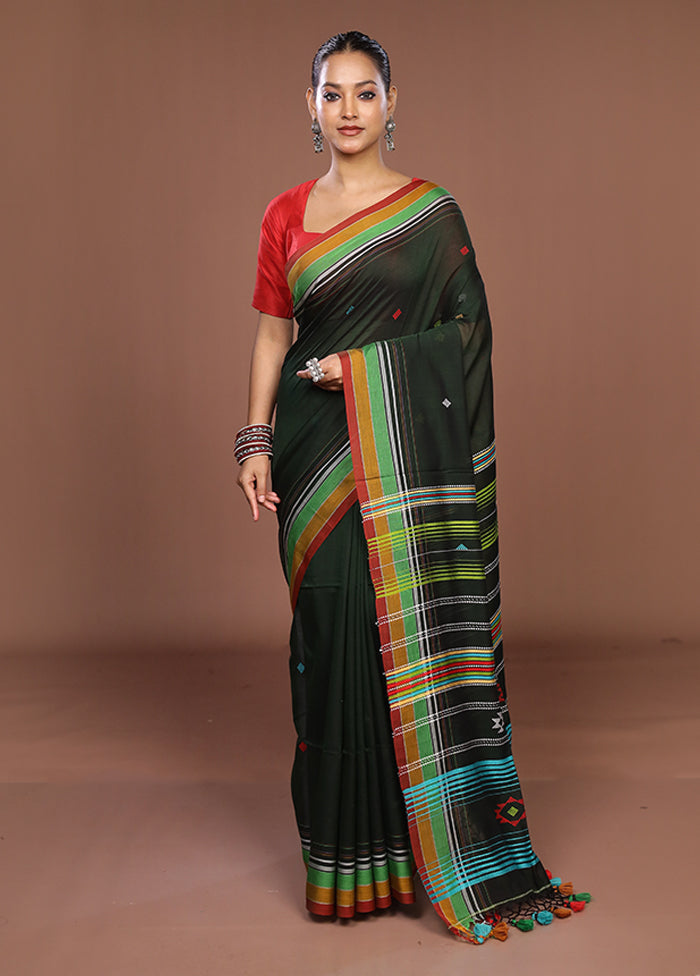 Green Matka Silk Saree With Blouse Piece