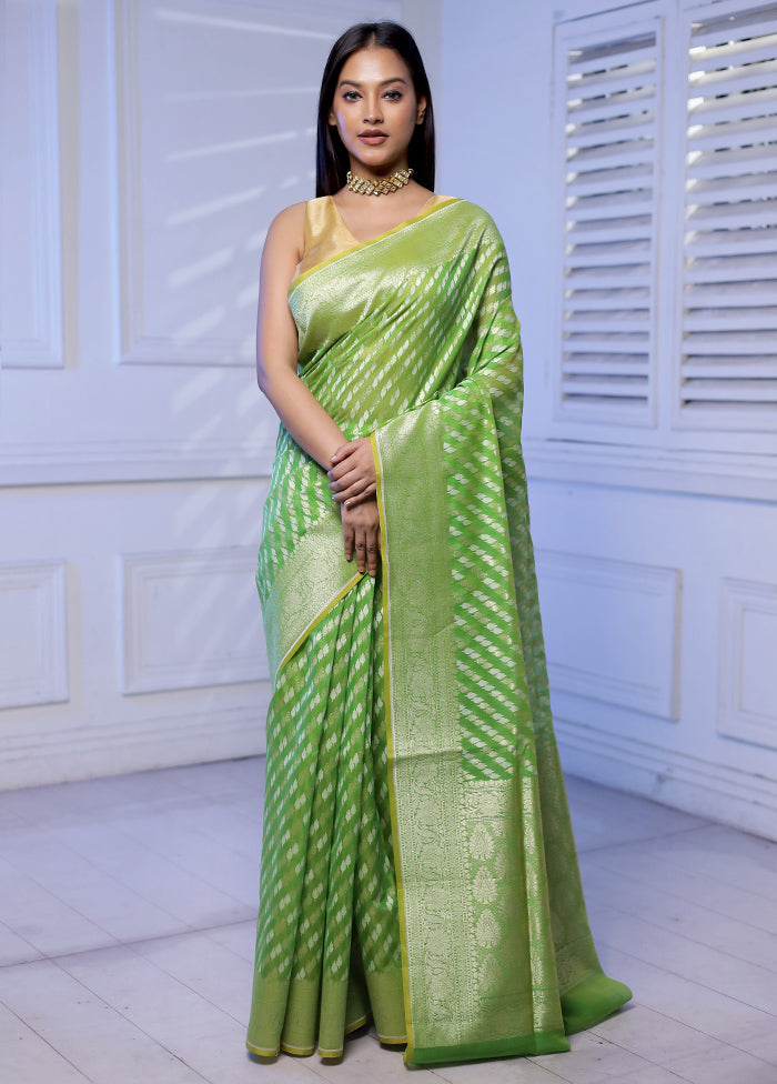 Green Kora Silk Saree With Blouse Piece