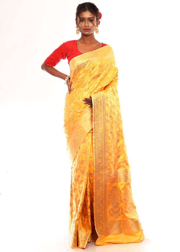 Light Yellow Uppada Silk Saree With Blouse Piece - Indian Silk House Agencies