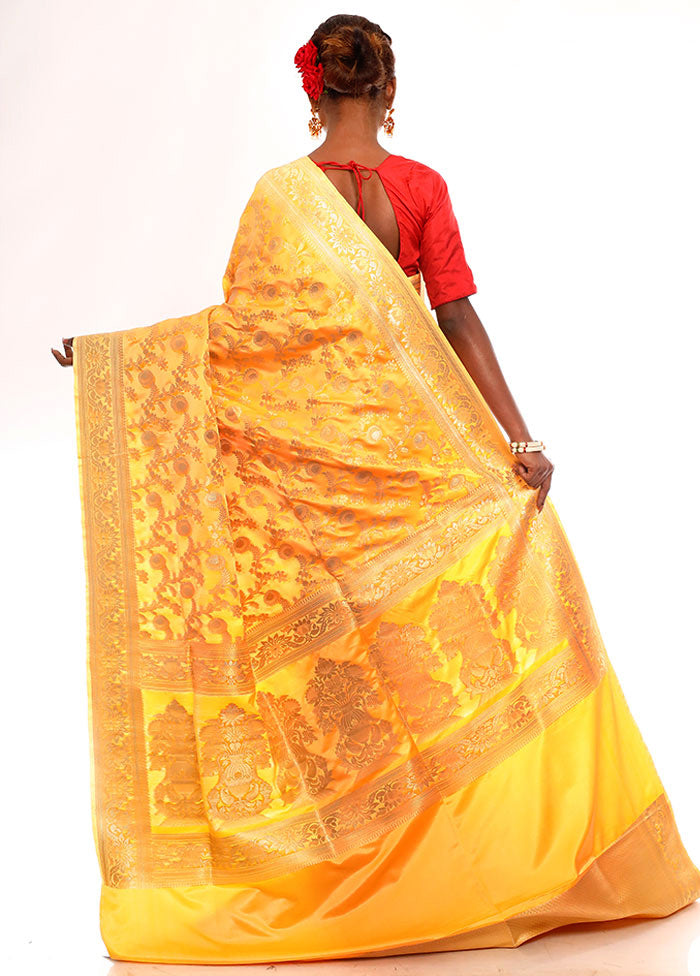 Light Yellow Uppada Silk Saree With Blouse Piece - Indian Silk House Agencies