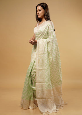 Green Cotton Saree With Blouse Piece - Indian Silk House Agencies