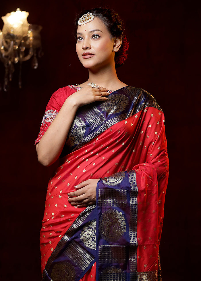 Red Kanjivaram Silk Saree With Blouse Piece