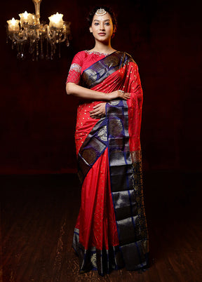 Red Kanjivaram Silk Saree With Blouse Piece