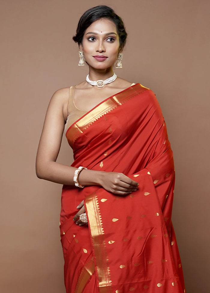 Red Kanjivaram Silk Saree With Blouse Piece