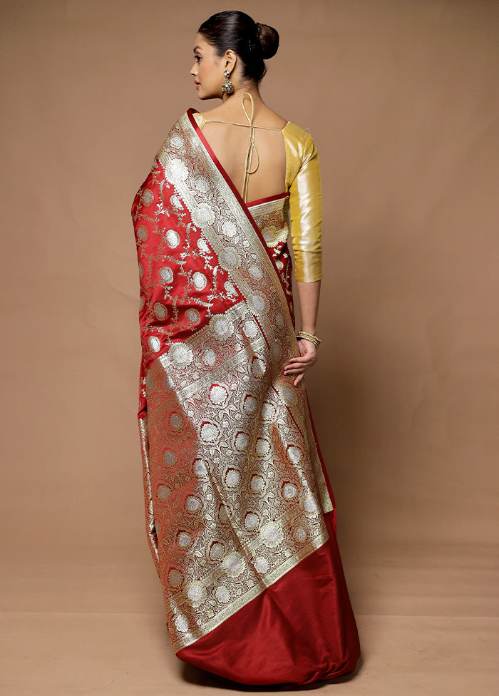 Red Banarasi Silk Saree With Blouse Piece