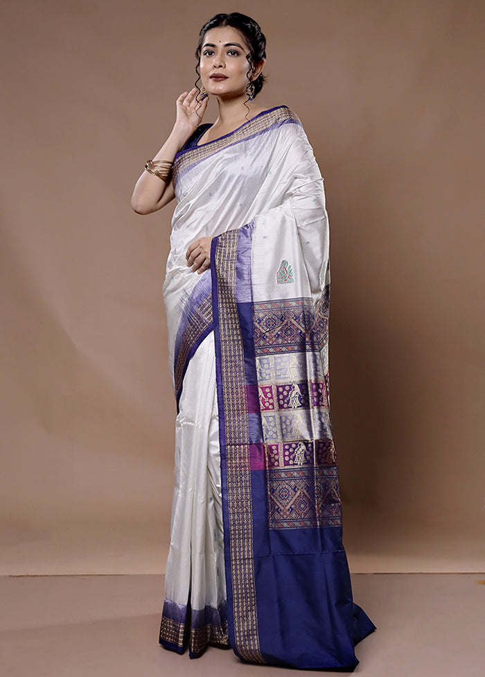 White Kanjivaram Pure Silk Saree With Blouse Piece - Indian Silk House Agencies