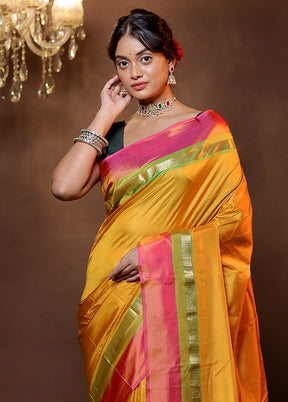 Yellow Handloom Kanjivaram Pure Silk Saree With Blouse Piece