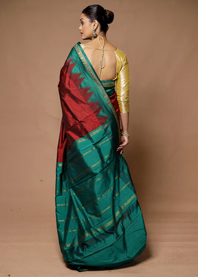 Maroon Kanjivaram Silk Saree With Blouse Piece