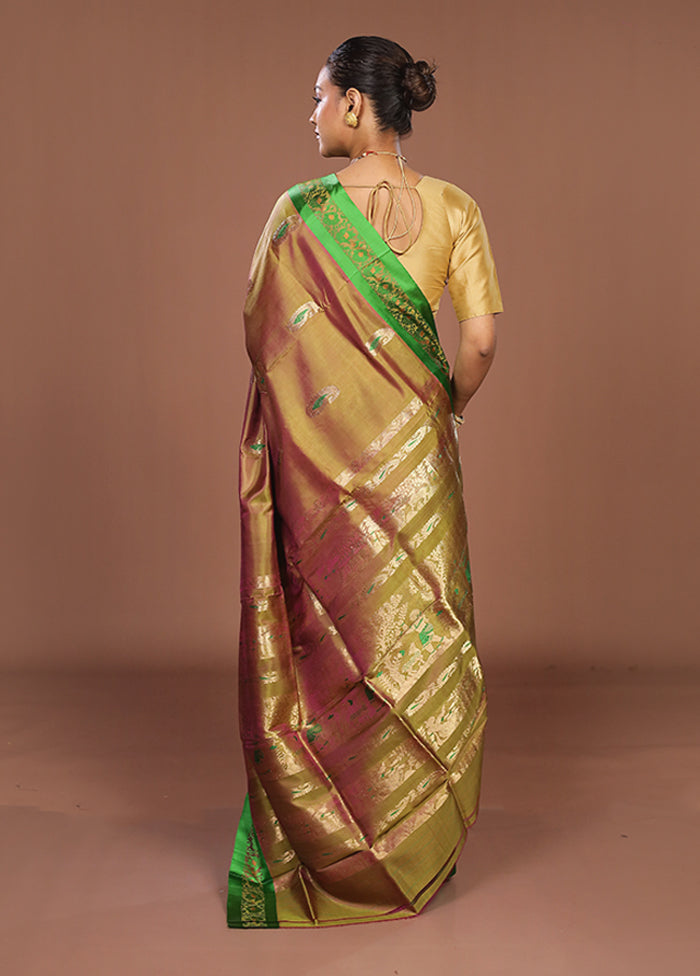 Green Garad Pure Silk Saree Without Blouse Piece
