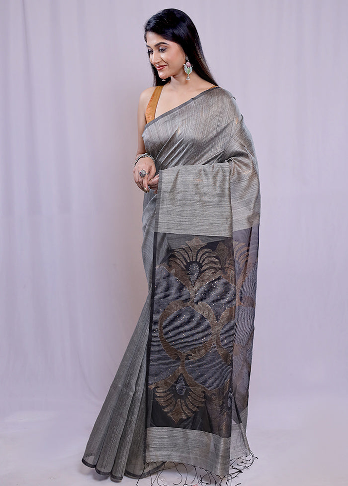 Grey Matka Pure Silk Saree With Blouse Piece - Indian Silk House Agencies