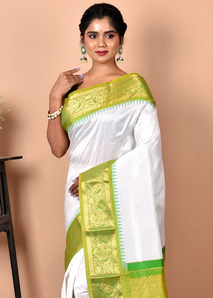 White Pure Kanjivaram Silk Saree With Blouse Piece - Indian Silk House Agencies