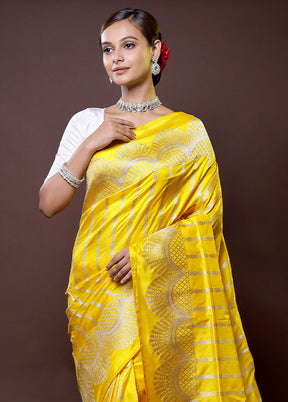 Yellow Handloom Katan Pure Silk Saree With Blouse Piece