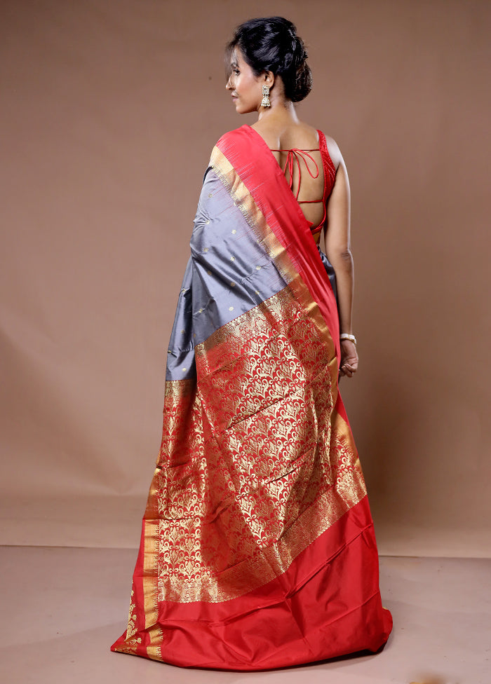 Grey Kanjivaram Pure Silk Saree With Blouse Piece - Indian Silk House Agencies