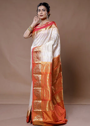 White Kanjivaram Pure Silk Saree With Blouse Piece - Indian Silk House Agencies