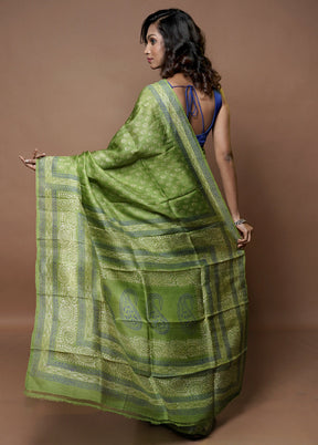 Green Printed Pure Silk Saree Without Blouse Piece